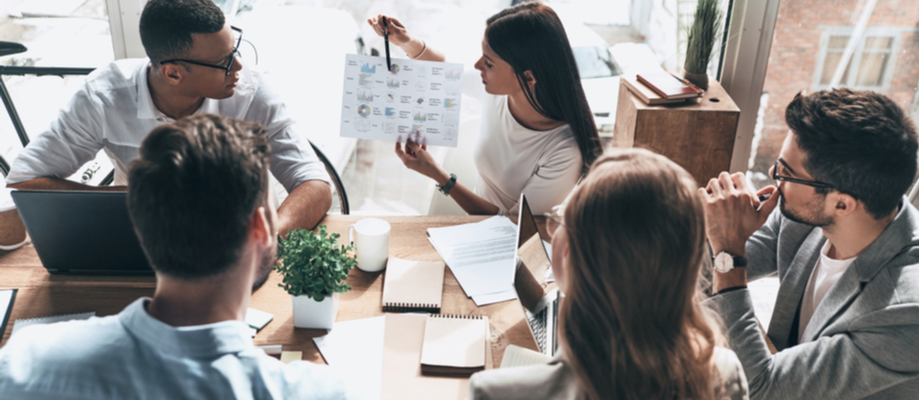 Grupo de emprendedores, sesión de innovación.